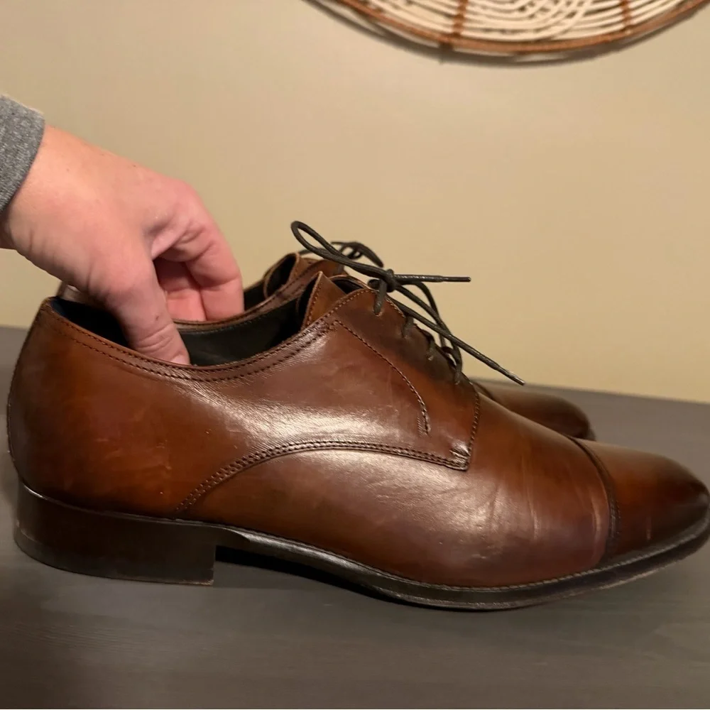 SuitSupply Men’s Italian Leather Lace Up Oxford Shoes